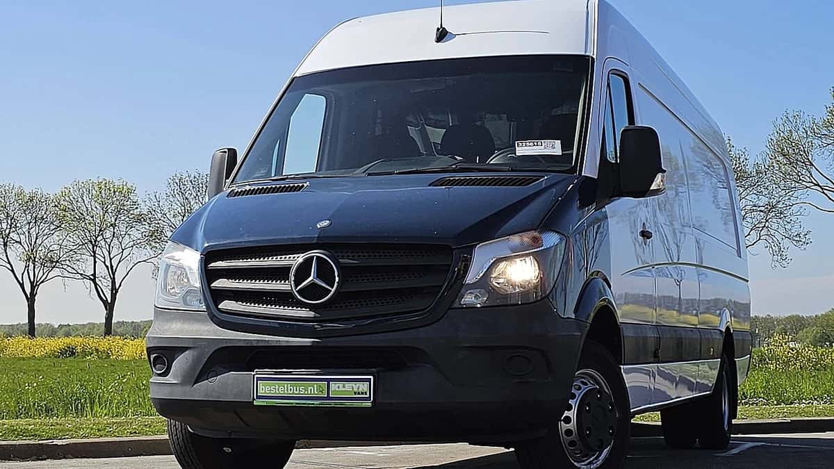 Mercedes-Benz Sprinter (2015) — foto 1