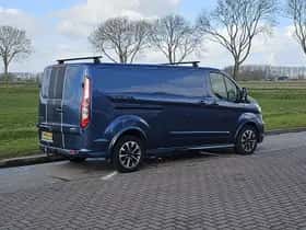 Ford Transit (2019) thumbnail 3