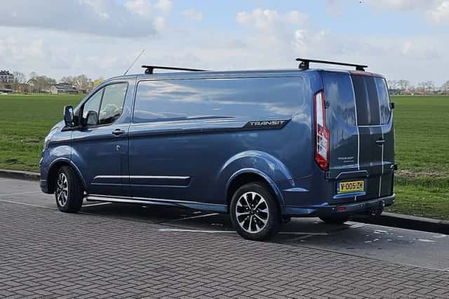 Ford Transit (2019) thumbnail 5