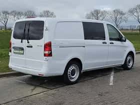 Mercedes-Benz Vito (2022) thumbnail 3