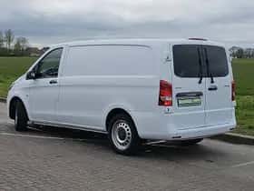 Mercedes-Benz Vito (2022) thumbnail 5