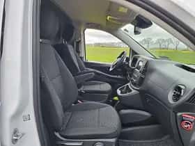 Mercedes-Benz Vito (2022) thumbnail 6