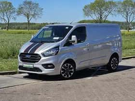 Ford Transit (2023) thumbnail 2