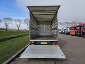 Mercedes-Benz Sprinter (2023) thumbnail 13