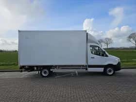 Mercedes-Benz Sprinter (2023) thumbnail 14