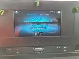 Mercedes-Benz Sprinter (2023) thumbnail 17