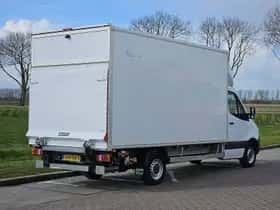 Mercedes-Benz Sprinter (2023) thumbnail 3