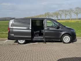 Mercedes-Benz Vito (2023) thumbnail 15