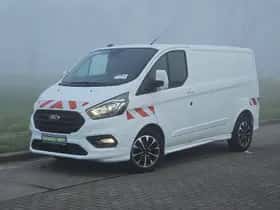 Ford Transit (2021) thumbnail 2