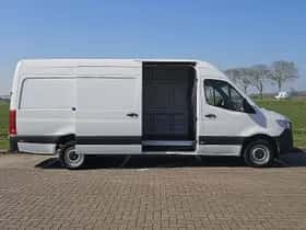 Mercedes-Benz Sprinter (2021) thumbnail 14