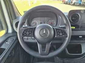 Mercedes-Benz Sprinter (2021) thumbnail 10