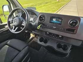 Mercedes-Benz Sprinter (2021) thumbnail 7