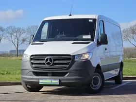 Mercedes-Benz Sprinter (2021) thumbnail 1