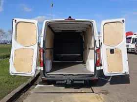 Mercedes-Benz Sprinter (2021) thumbnail 13