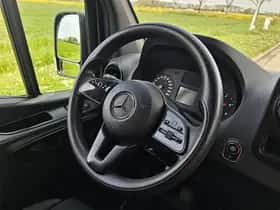 Mercedes-Benz Sprinter (2019) thumbnail 11