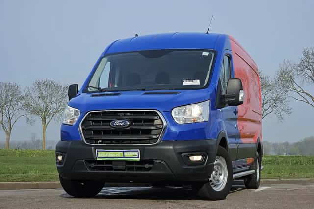 Ford Transit (2021) thumbnail 1