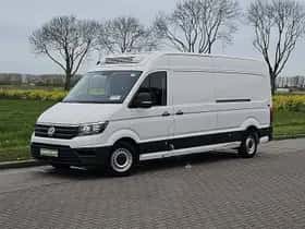 Volkswagen Crafter (2018) thumbnail 2