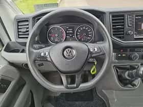Volkswagen Crafter (2018) thumbnail 10