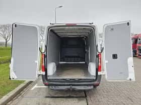 Mercedes-Benz Sprinter (2021) thumbnail 12