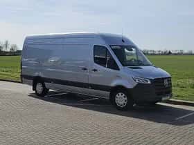 Mercedes-Benz eSprinter (2024) thumbnail 4
