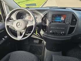 Mercedes-Benz eVito (2024) thumbnail 7