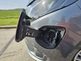 Mercedes-Benz eVito (2023) thumbnail 24
