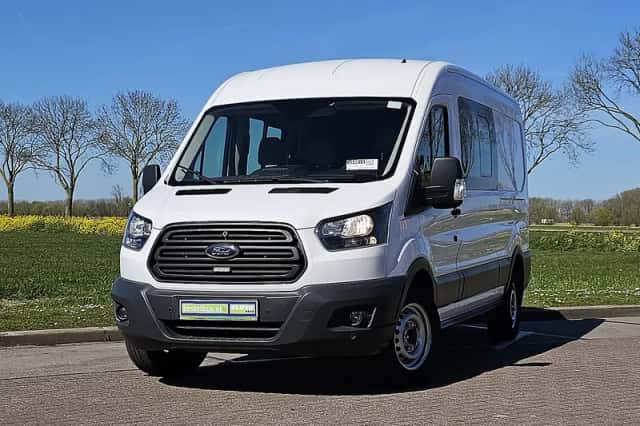 Ford Transit (2018) thumbnail 1