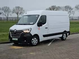 Renault Master (2023) thumbnail 2