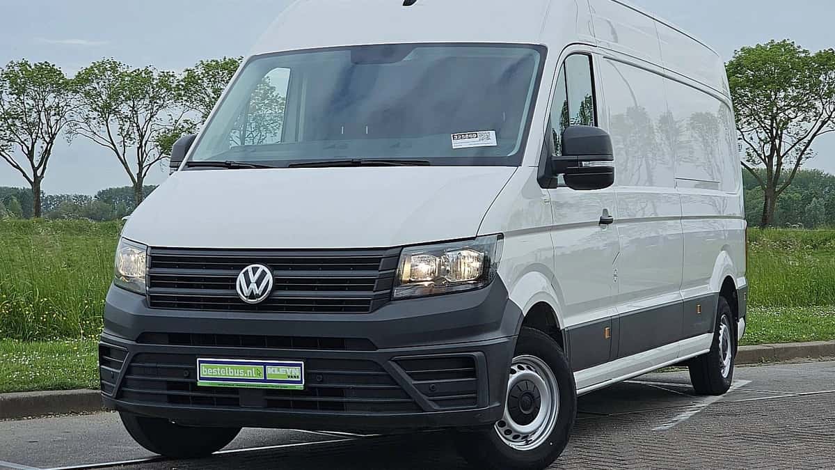 Volkswagen Crafter (2024) — foto 1