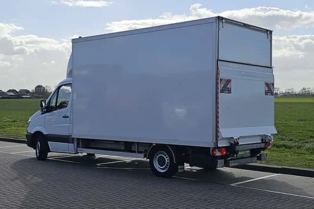 Mercedes-Benz Sprinter (2016) thumbnail 5