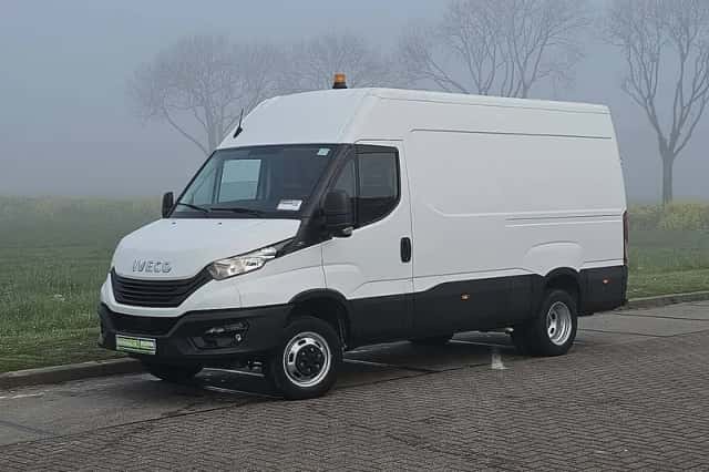 Iveco Daily (2023) thumbnail 2