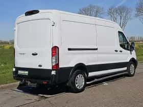 Ford Transit (2021) thumbnail 3