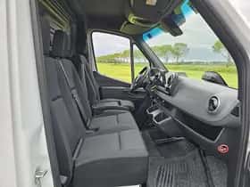 Mercedes-Benz Sprinter (2024) thumbnail 6