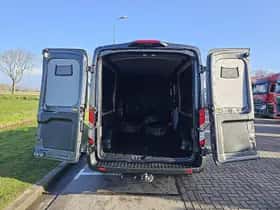 Ford Transit (2023) thumbnail 12