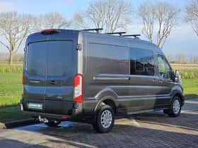 Ford Transit (2023) thumbnail 3