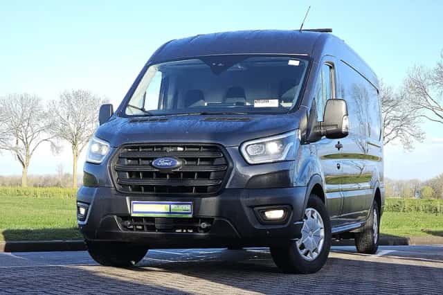 Ford Transit (2023) thumbnail 1