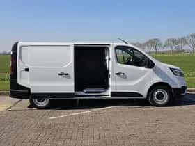 Renault Trafic (2023) thumbnail 13