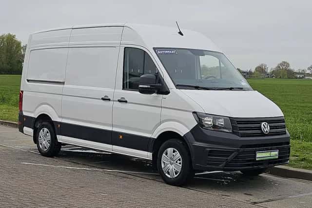 Volkswagen Crafter (2023) thumbnail 4
