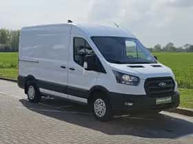 Ford Transit (2023) thumbnail 4