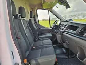 Ford Transit (2023) thumbnail 6