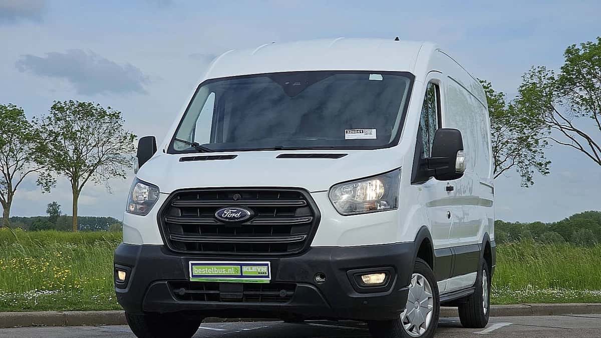 Ford Transit (2023) — foto 1