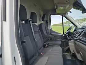 Ford Transit (2023) thumbnail 6