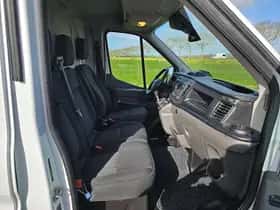 Ford Transit (2023) thumbnail 6