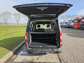Mercedes-Benz Citan (2016) thumbnail 13