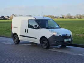 Opel Combo (2014) thumbnail 4