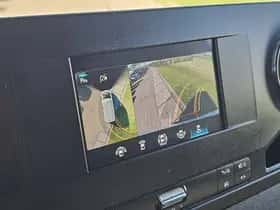 Mercedes-Benz Sprinter (2024) thumbnail 17