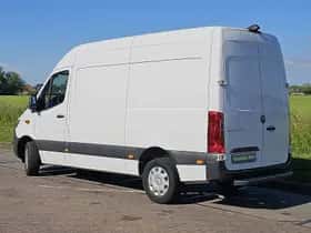 Mercedes-Benz Sprinter (2024) thumbnail 5