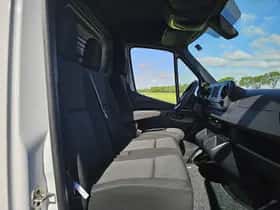 Mercedes-Benz Sprinter (2024) thumbnail 6