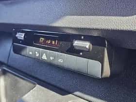 Mercedes-Benz Sprinter (2024) thumbnail 9