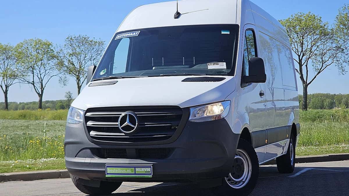 Mercedes-Benz Sprinter (2021) — foto 1
